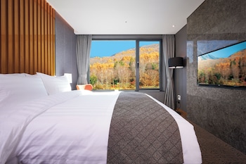 jeongseon js grand palace hotel