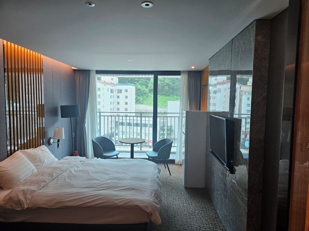 jeongseon js grand palace hotel