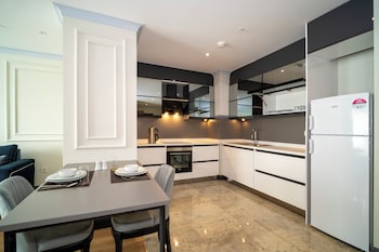 rusel park residence