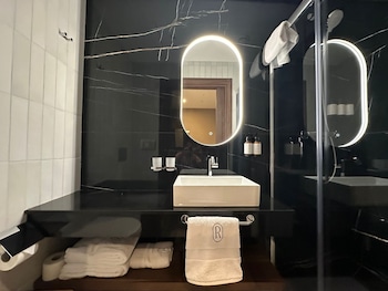 royale sainte helene boutique hotel