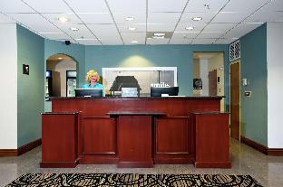 hampton inn and suites ft pierce
