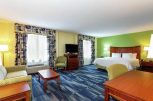 hampton inn and suites ft pierce