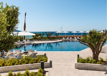 idou malabata beach and spa