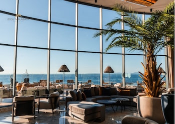 idou malabata beach and spa