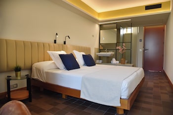 hotel sunclub calavinya adults recommended