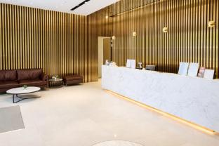 a hotel bugis 11hrs stay from 8pm to 9am
