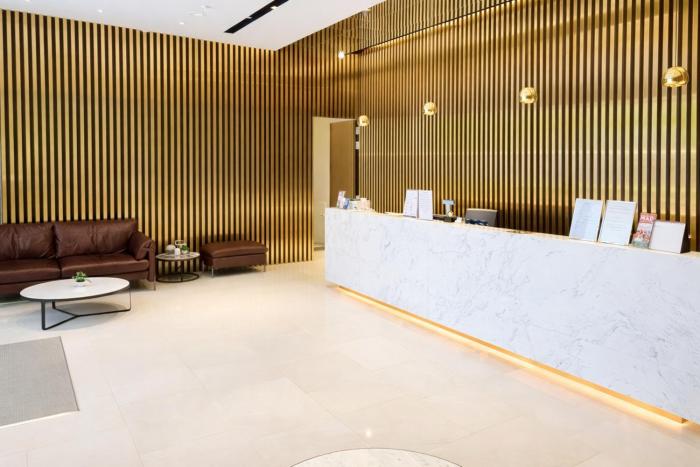 a hotel bugis 11hrs stay from 8pm to 9am
