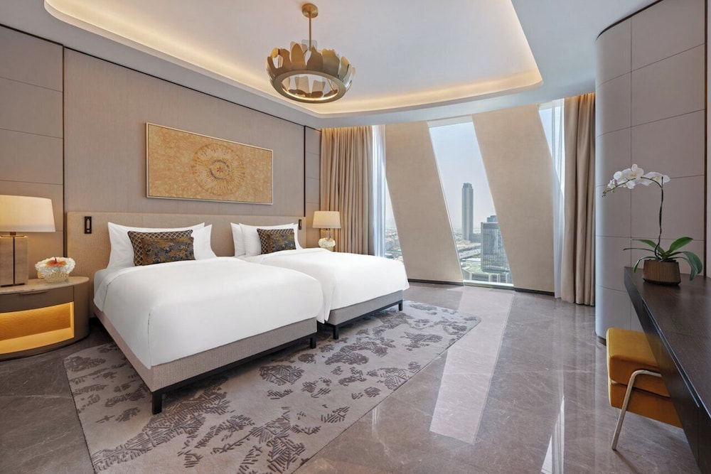 mandarin oriental downtown dubai
