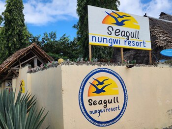 seagull nungwi resort