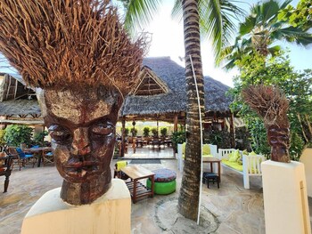 seagull nungwi resort