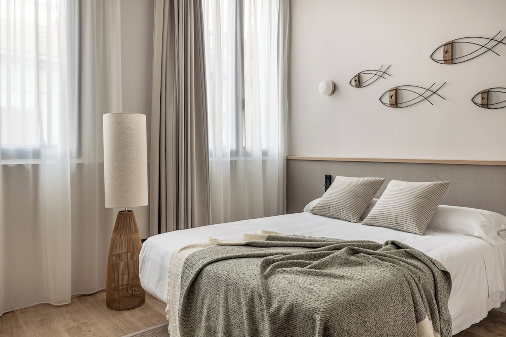 apartamentos libere malaga trinidad