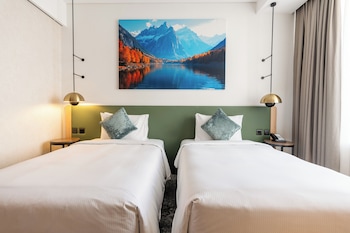 west walk retaj hotel