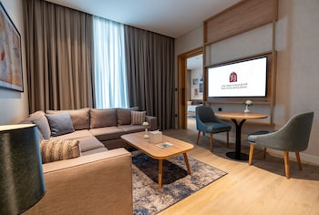 west walk retaj hotel