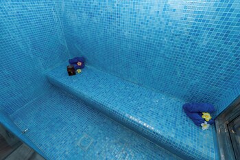 west walk retaj hotel