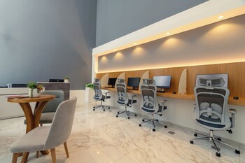 west walk retaj hotel