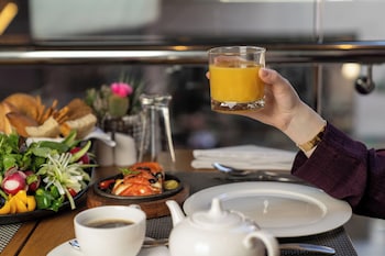 west walk retaj hotel