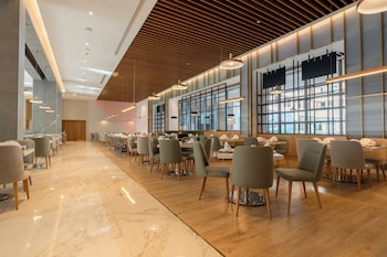 west walk retaj hotel