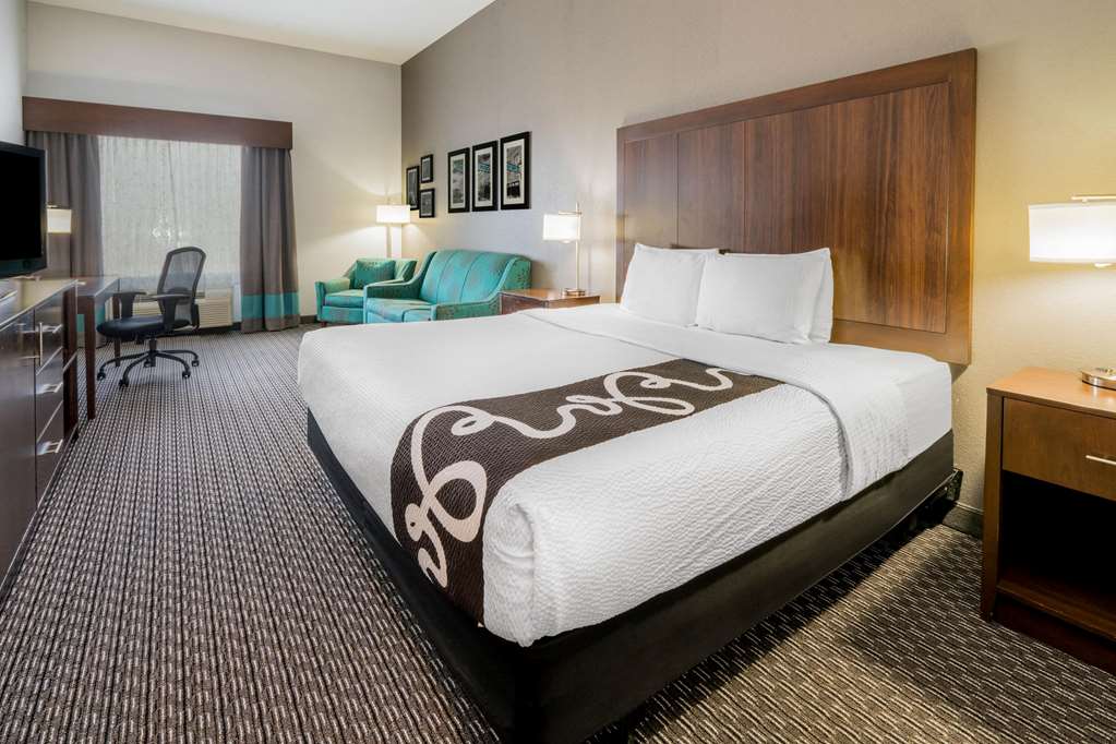 la quinta inn and suites by wyndham fort worth eastchase