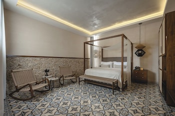 adoro hotel boutique adults only