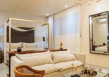 adoro hotel boutique adults only