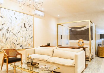 adoro hotel boutique adults only