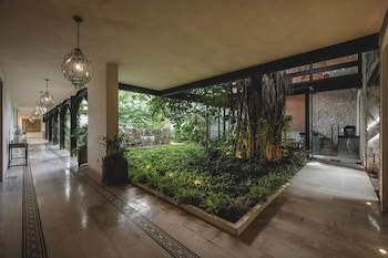 adoro hotel boutique adults only