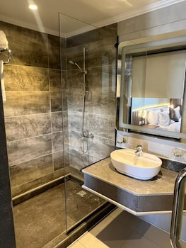xu san stefano hotel