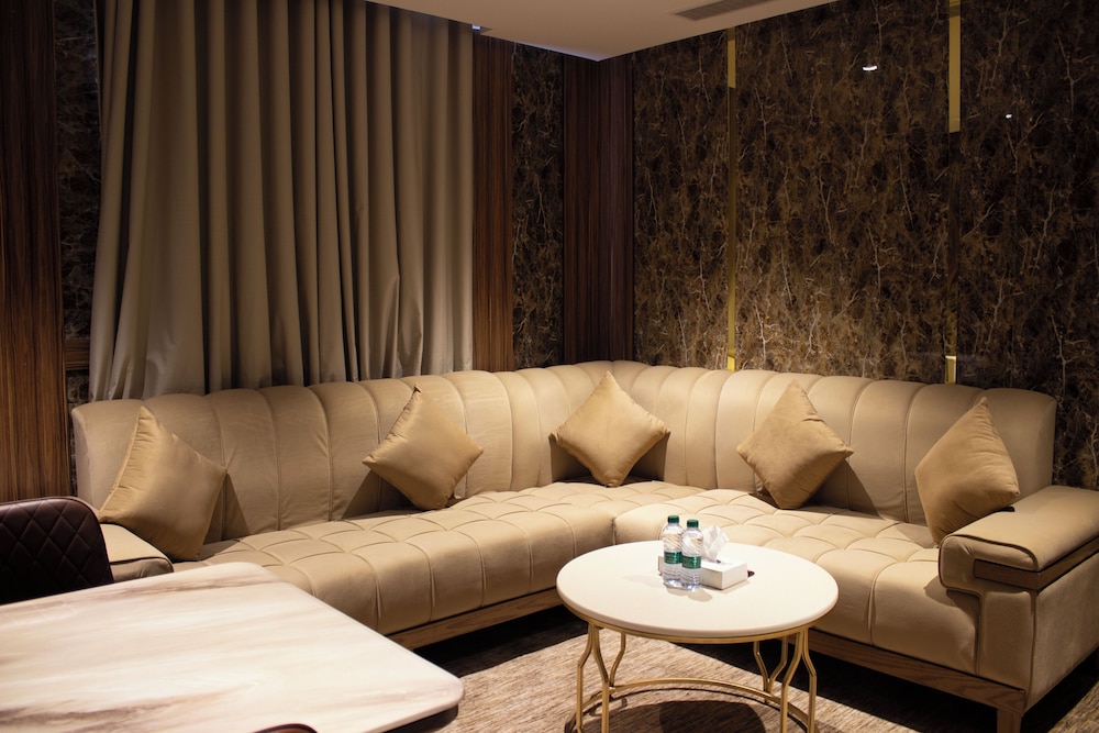 abraj almarzam hotel