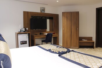 abraj almarzam hotel