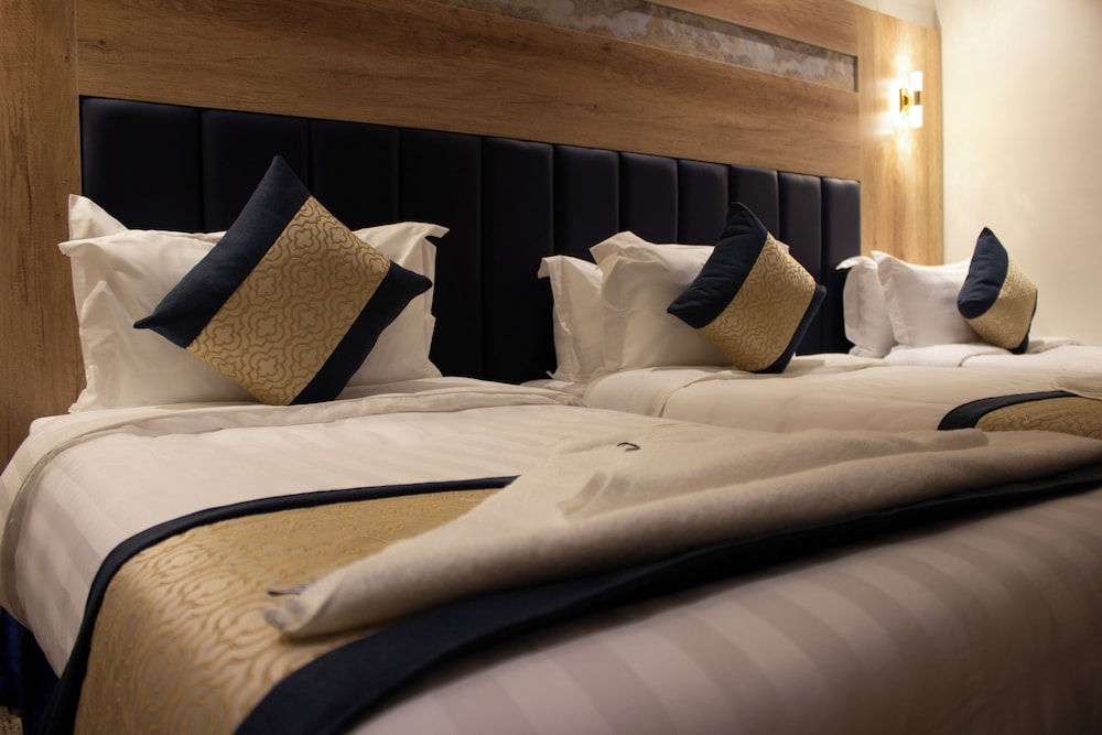 abraj almarzam hotel