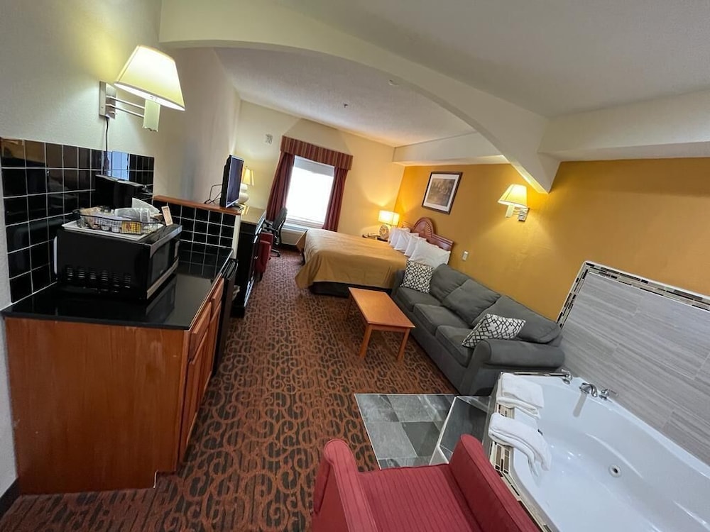 spark by hilton hershey near the park