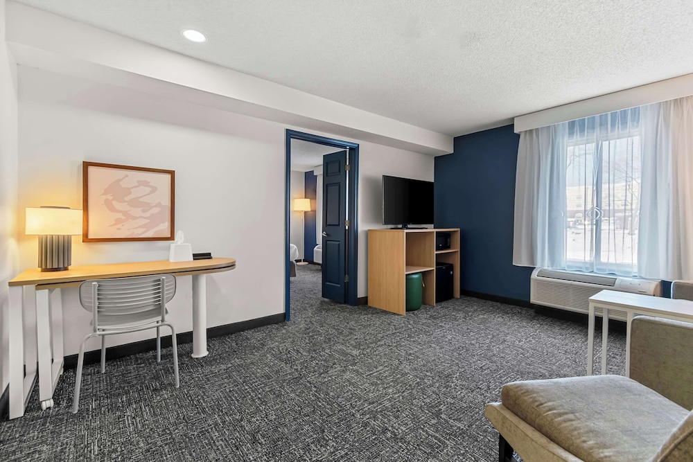 spark by hilton hershey near the park