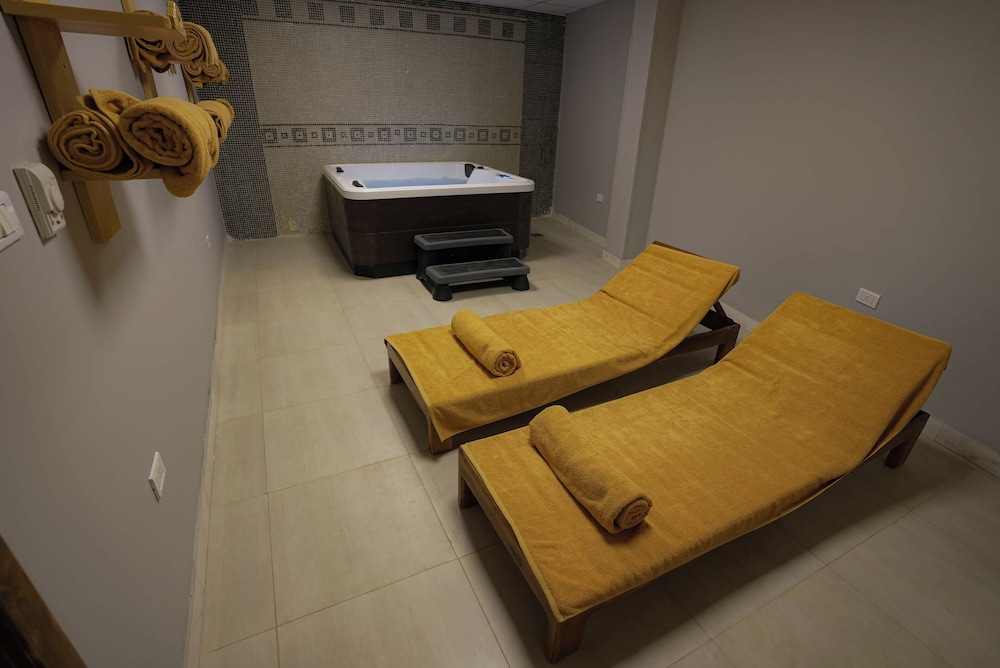 the temple hotel luxor