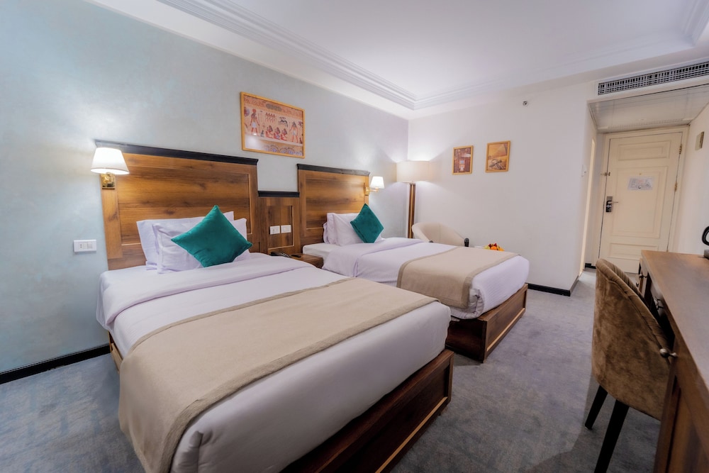 the temple hotel luxor