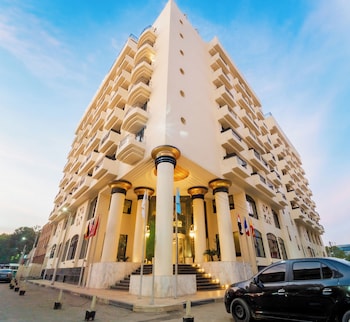 the temple hotel luxor