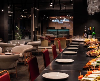 axel hotel bilbao adults only