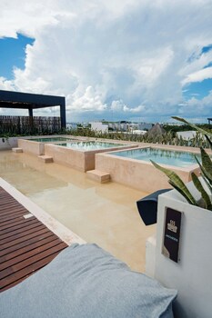 bloom tulum apartments