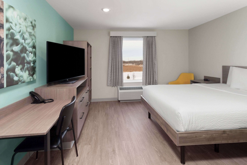 echo suites extended stay by wyndham madison