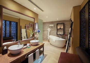 aldhafra resort vignette collection by ihg