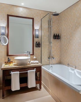 aldhafra resort vignette collection by ihg