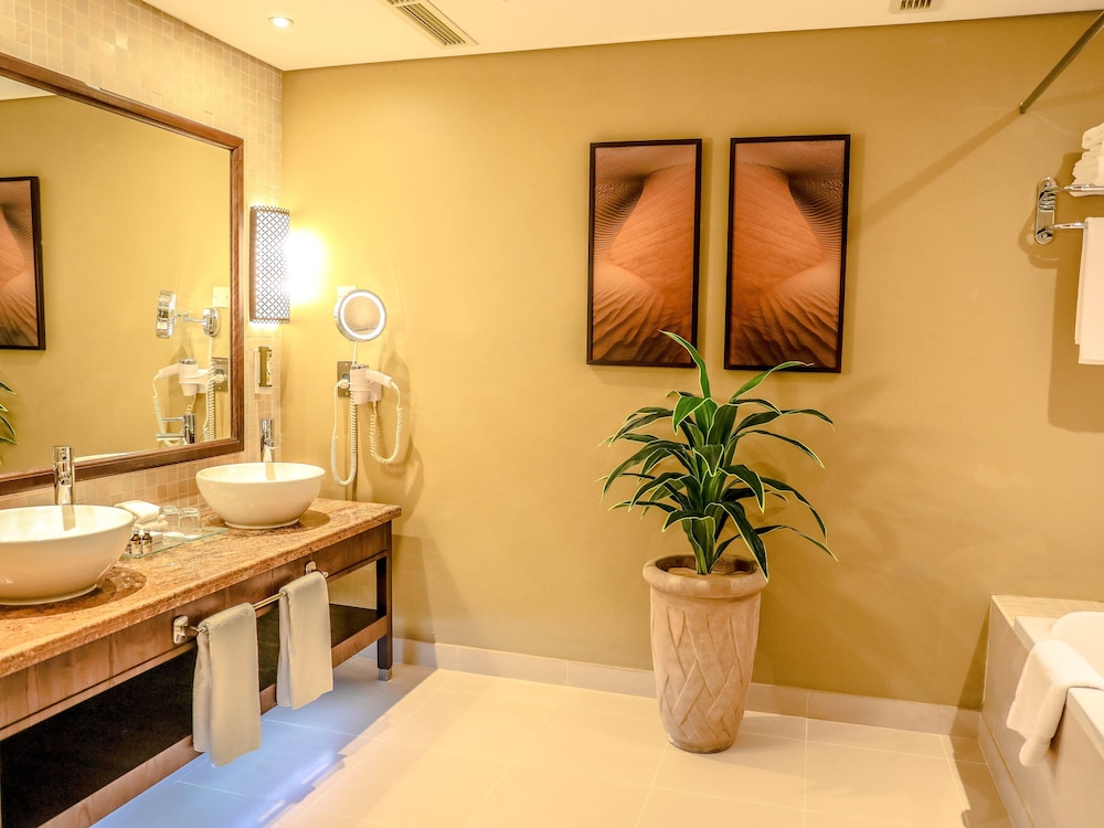 aldhafra resort vignette collection by ihg