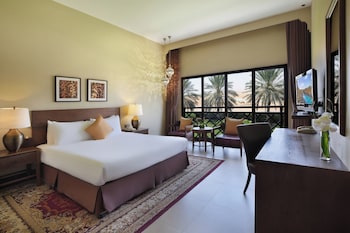 aldhafra resort vignette collection by ihg
