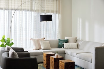 even hotel portland beaverton