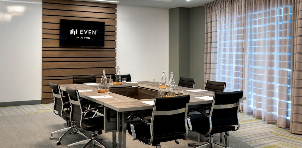 even hotel portland beaverton