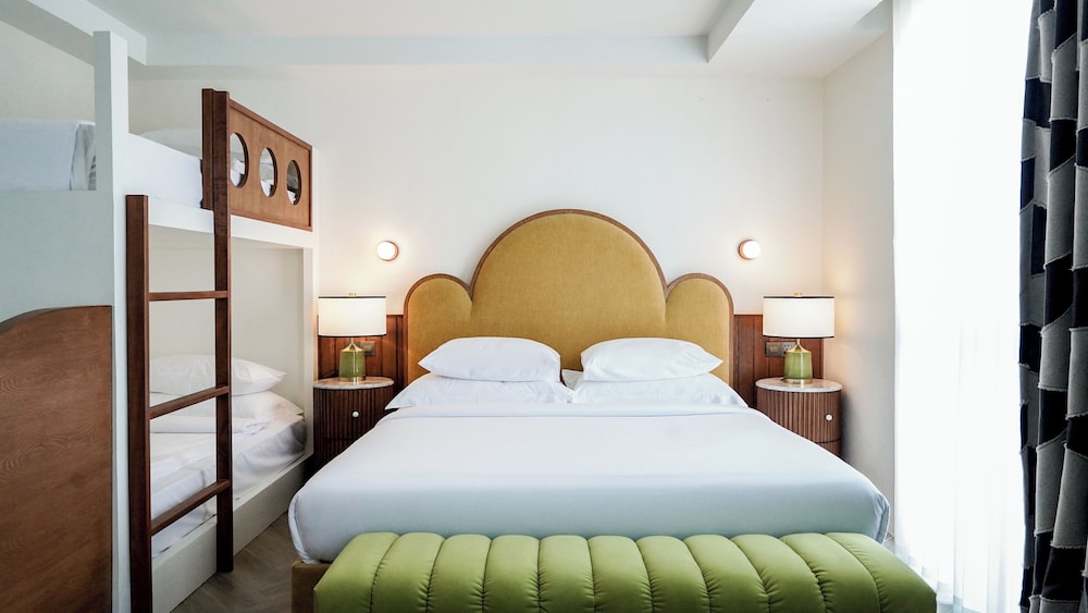 sugar marina hotel pop kata beach