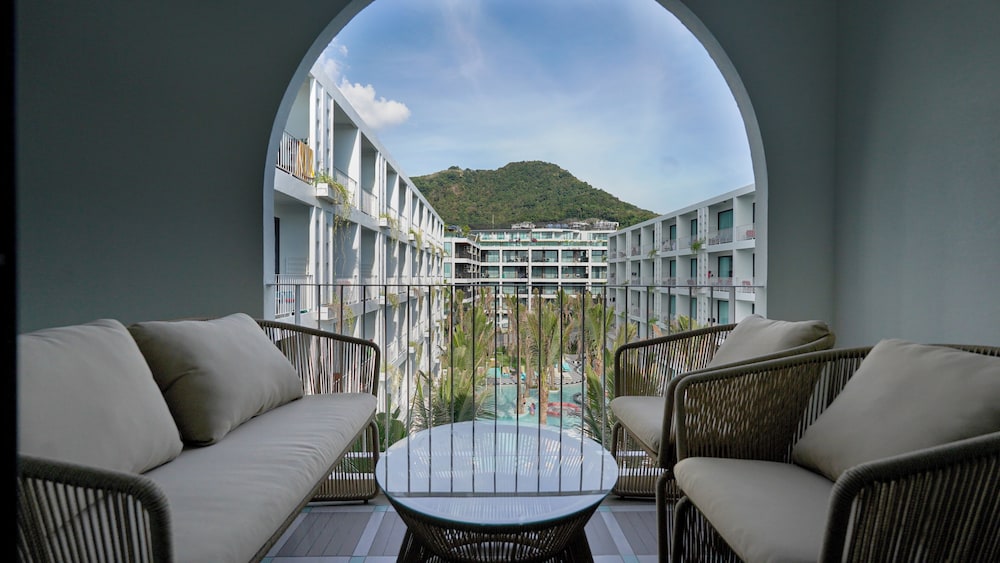 sugar marina hotel pop kata beach