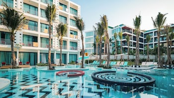 sugar marina hotel pop kata beach