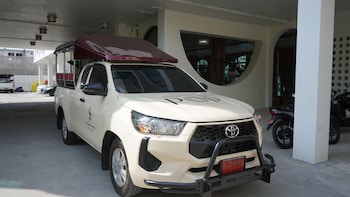sugar marina hotel pop kata beach