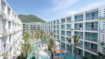 Sugar Marina Hotel -Pop- Kata Beach,,4 star