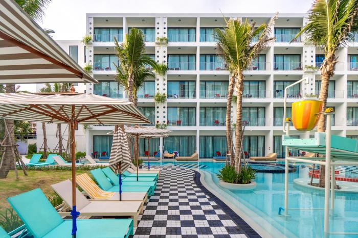sugar marina hotel pop kata beach